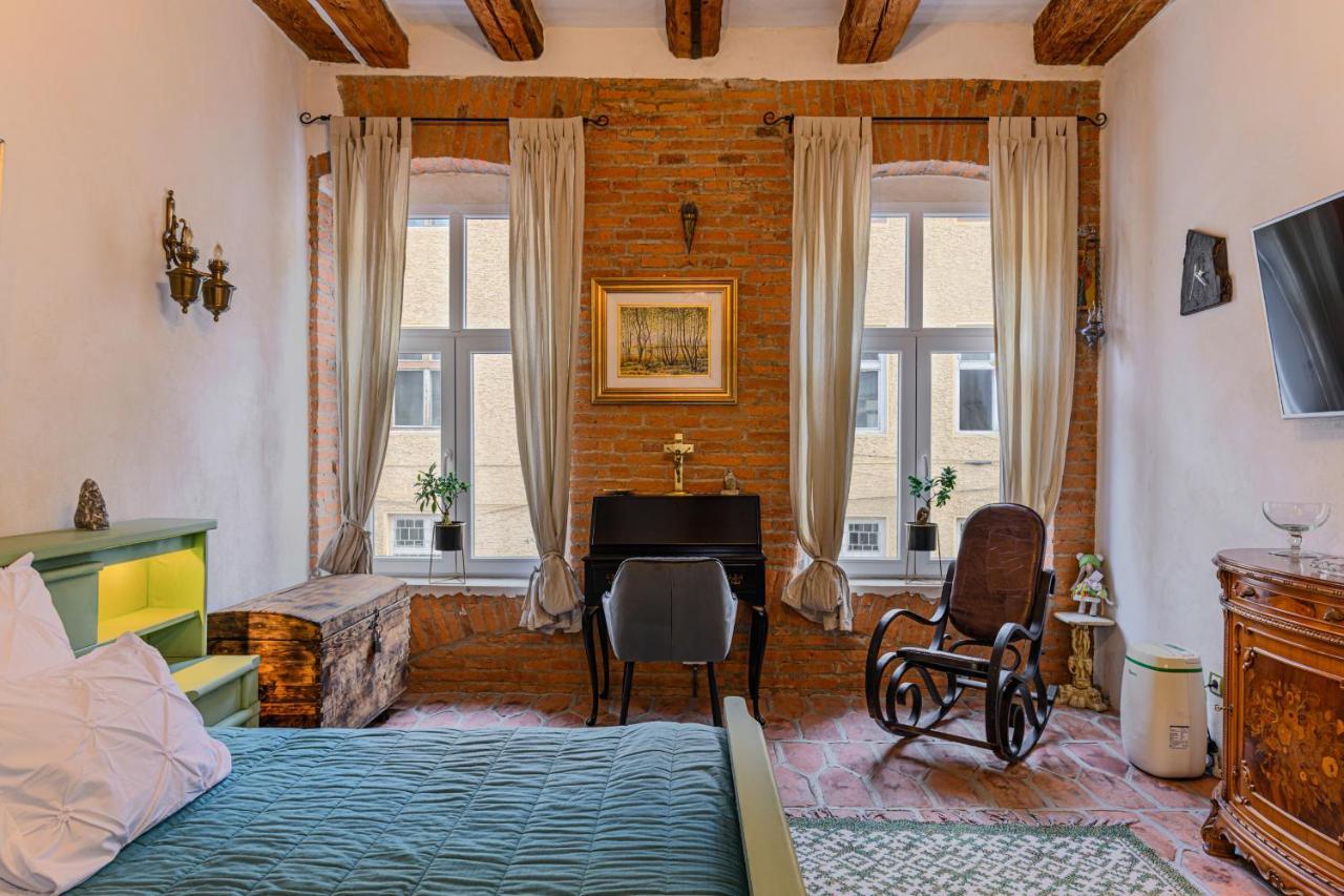 Koa - Goli 2Bdr W Terrace Apartment Brasov Bagian luar foto